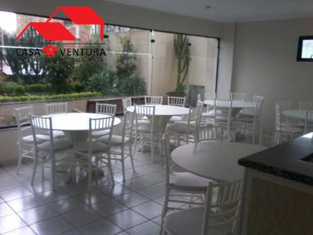 Apartamento à venda com 2 quartos, 70m² - Foto 3