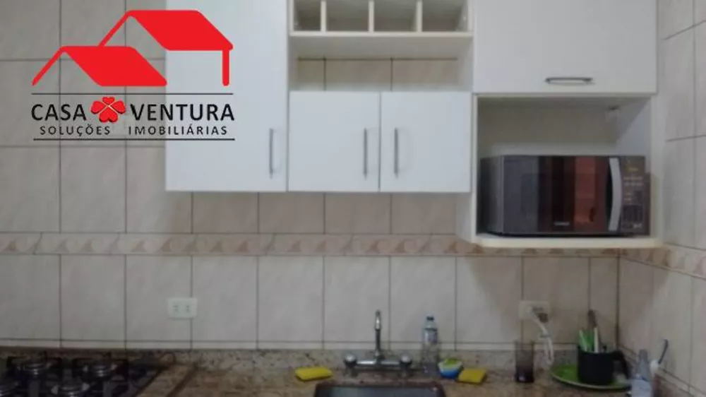 Apartamento à venda com 2 quartos, 42m² - Foto 2