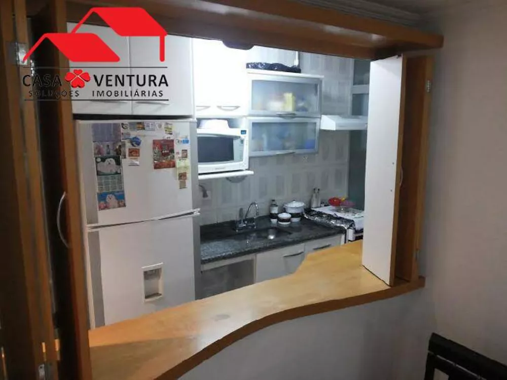 Apartamento à venda com 3 quartos, 75m² - Foto 2