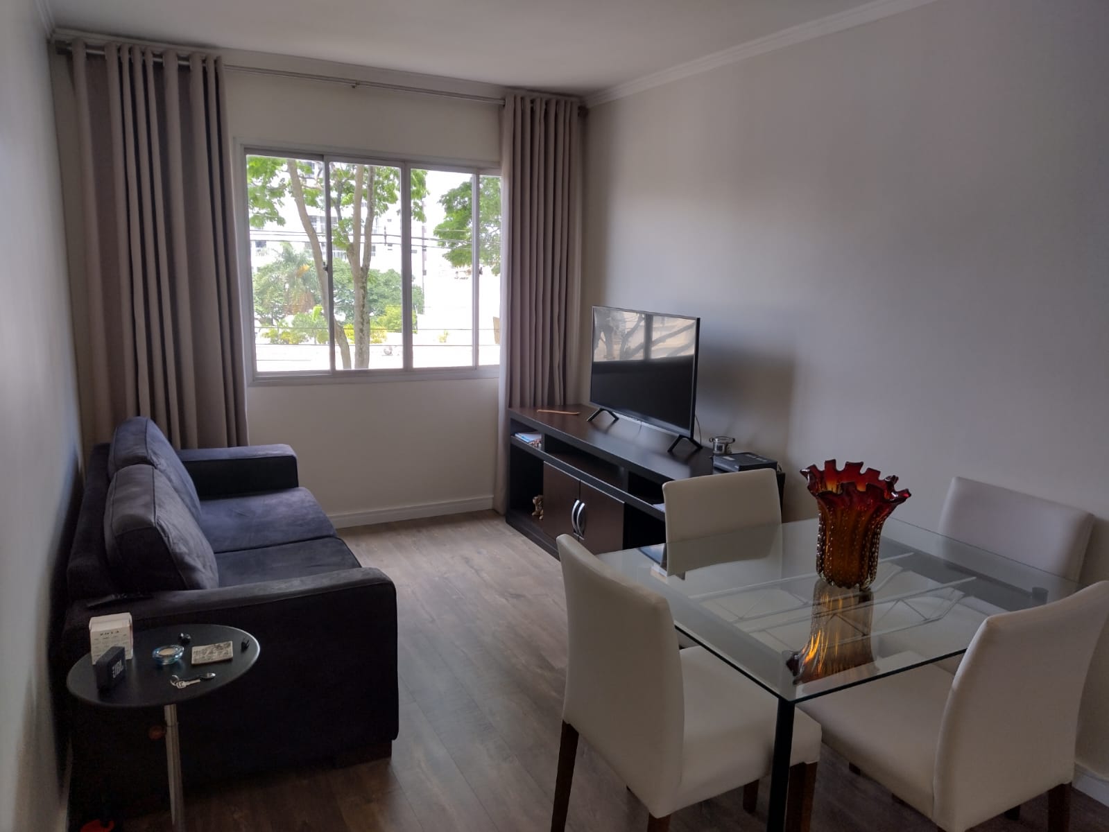 Apartamento à venda com 1 quarto, 45m² - Foto 2