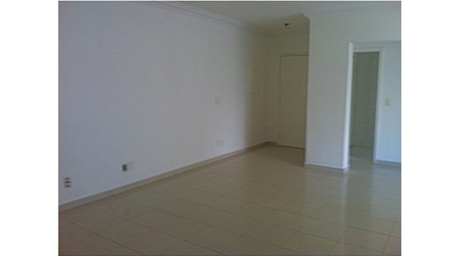 Apartamento à venda com 3 quartos, 110m² - Foto 13