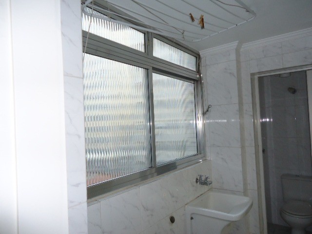 Apartamento à venda com 3 quartos, 110m² - Foto 5