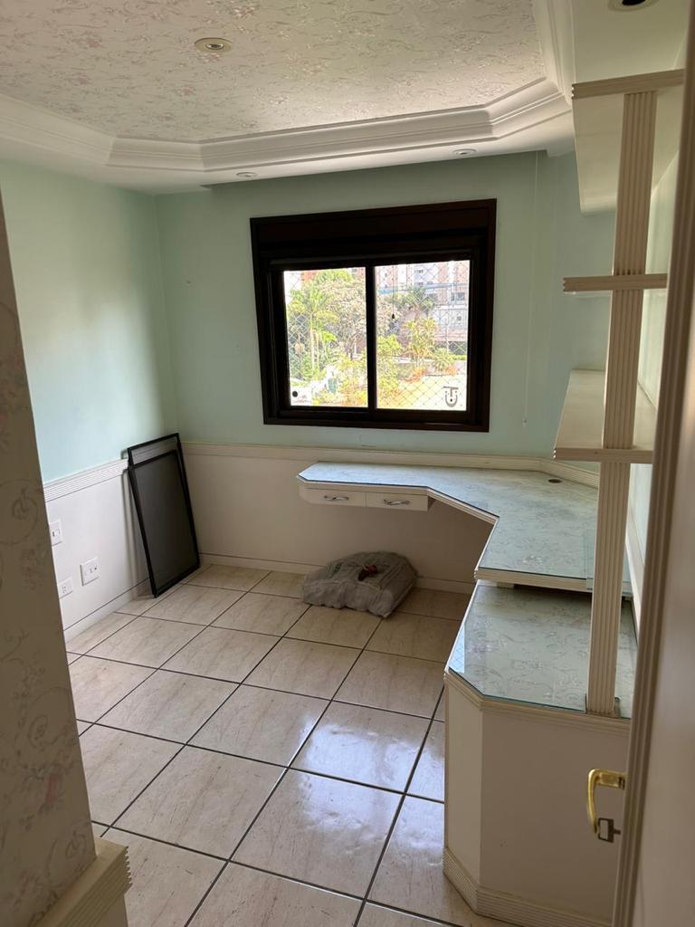 Apartamento à venda com 3 quartos, 170m² - Foto 10