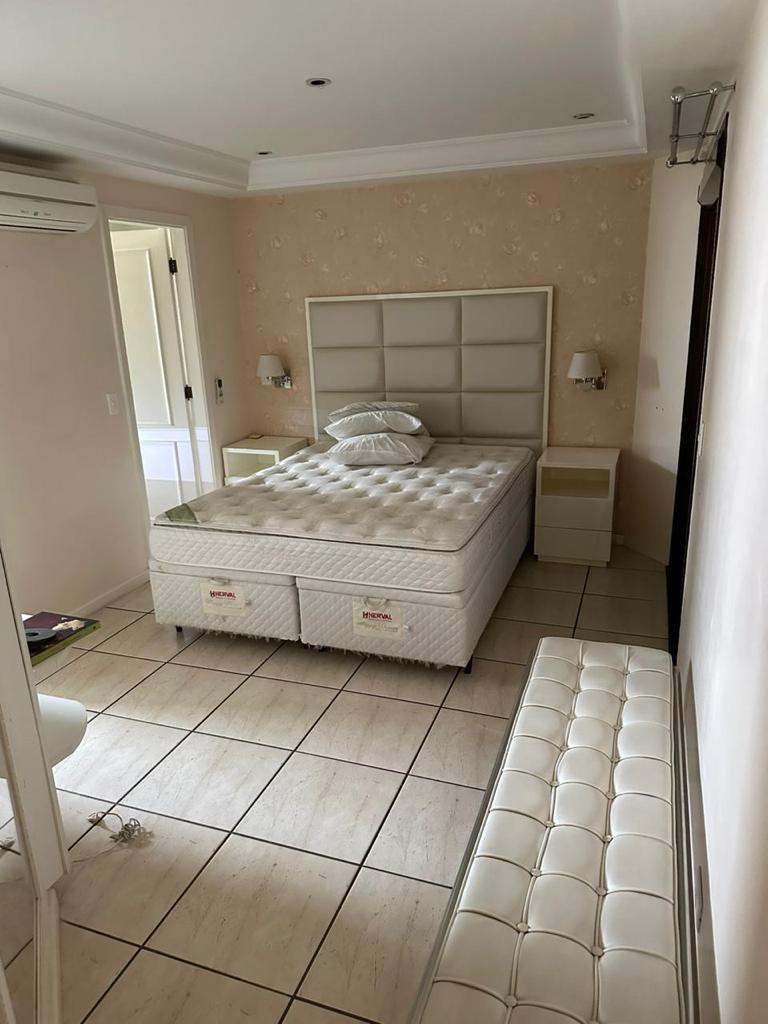 Apartamento à venda com 3 quartos, 170m² - Foto 25