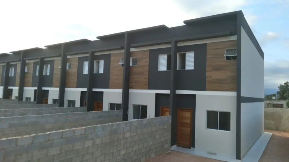 Sobrado, 2 quartos, 70 m² - Foto 1