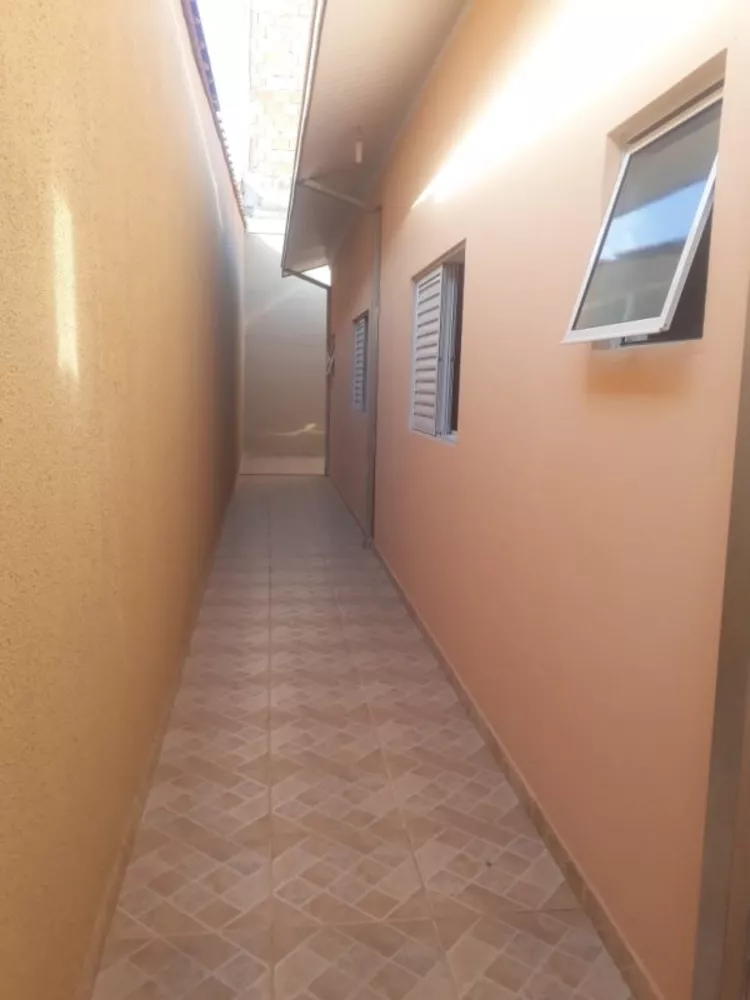 Casa à venda com 2 quartos, 55m² - Foto 5