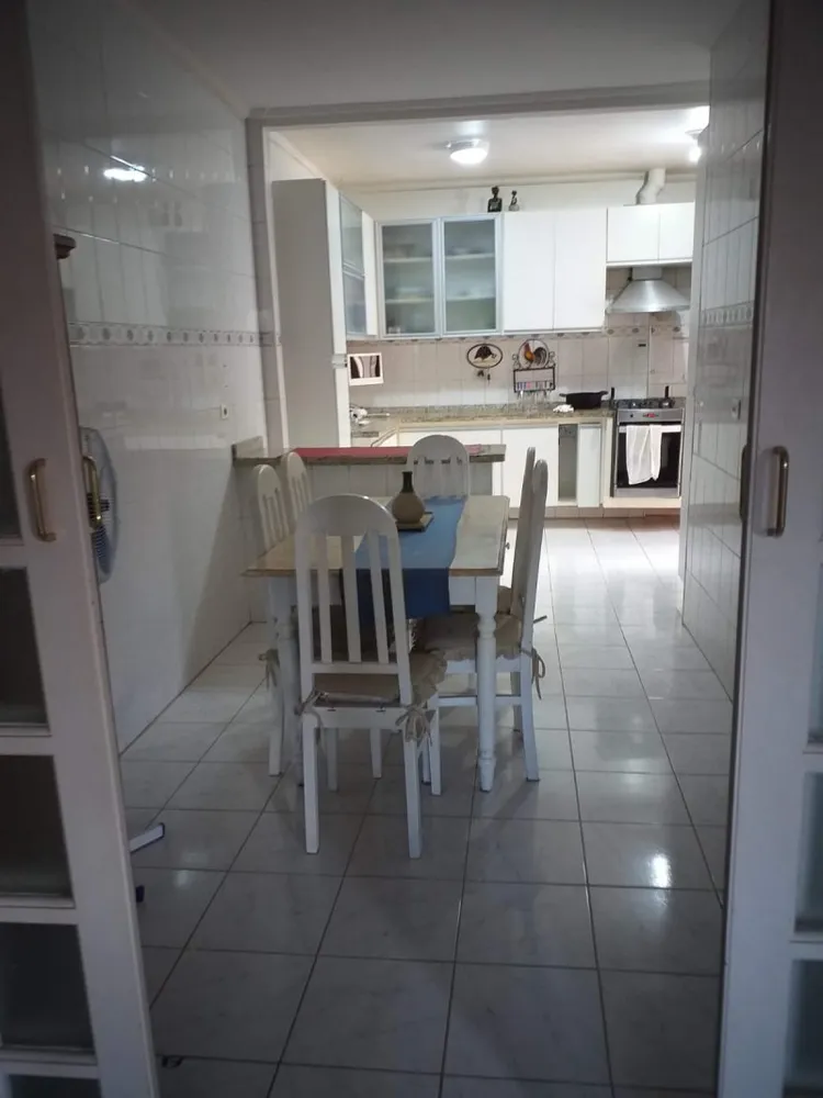 Casa, 3 quartos, 139 m² - Foto 2