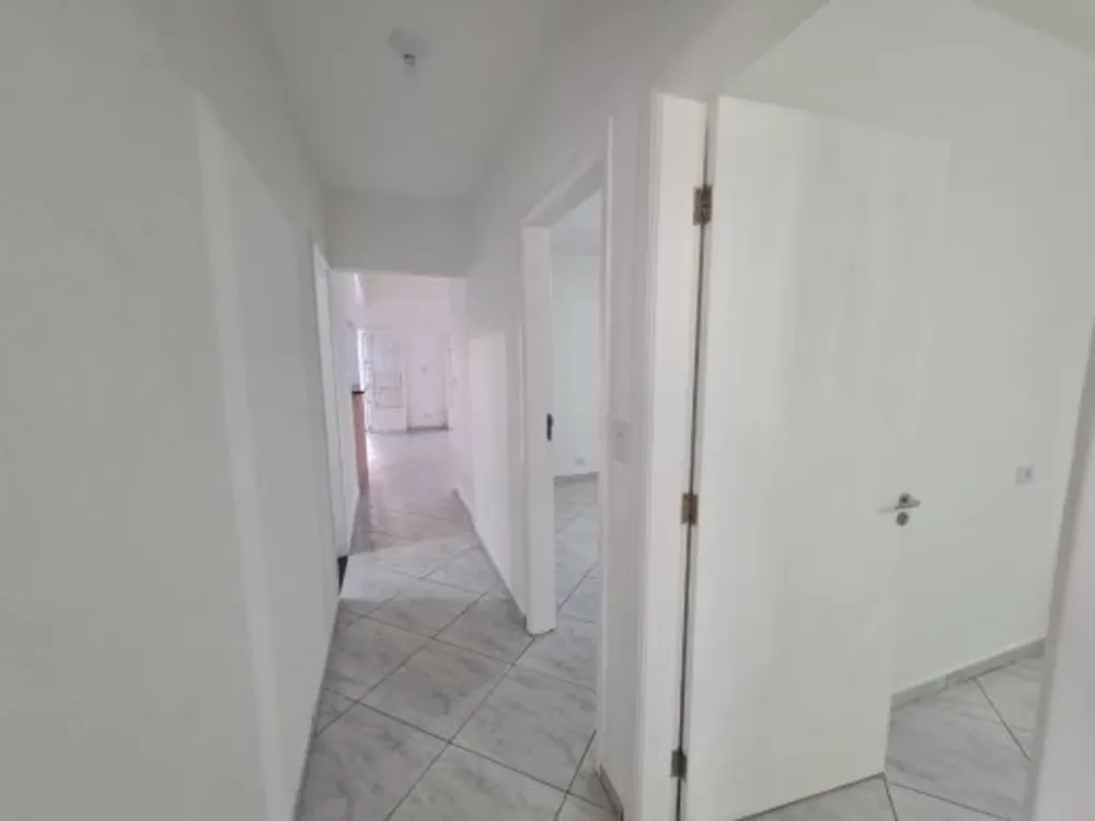 Casa, 4 quartos, 210 m² - Foto 4