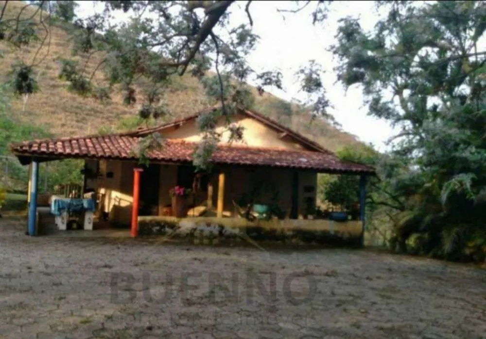 Sítio, 3 quartos, 6400 m² - Foto 1