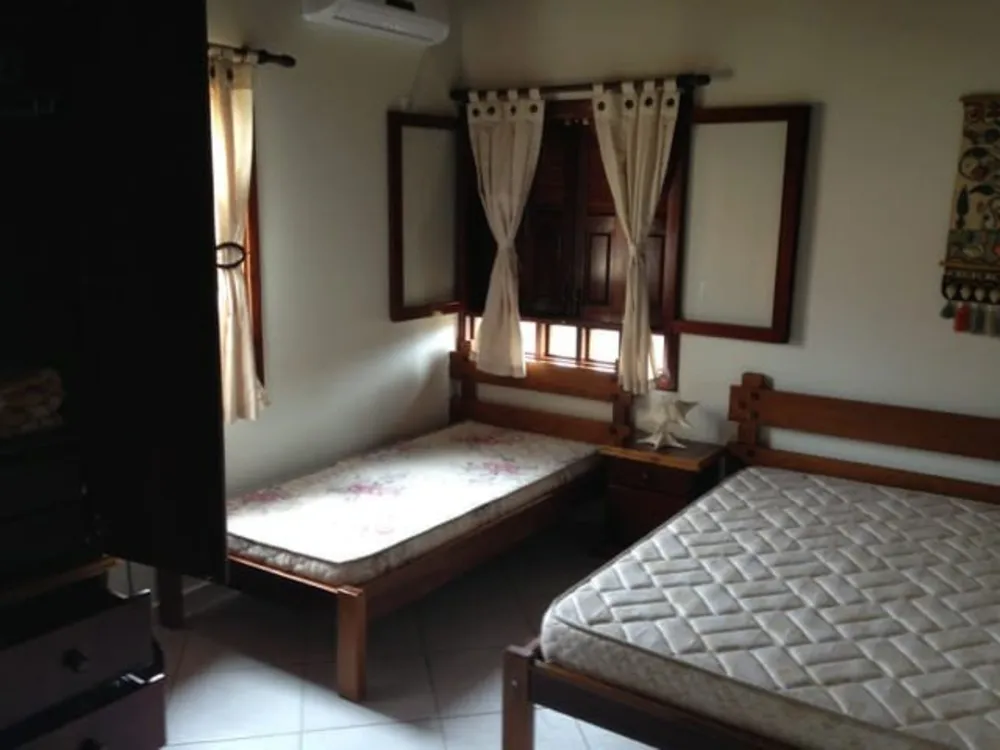 Casa, 4 quartos, 260 m² - Foto 6