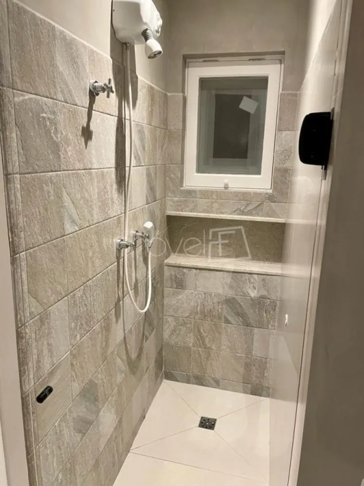 Casa, 5 quartos, 76 m² - Foto 1