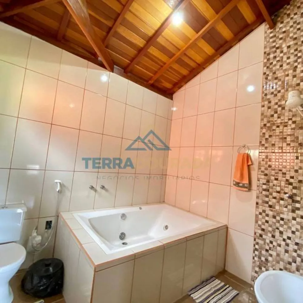 Chácara, 2 quartos, 6000 m² - Foto 1
