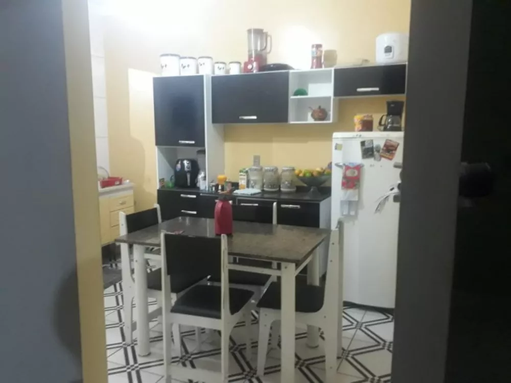 Casa, 2 quartos, 80 m² - Foto 1