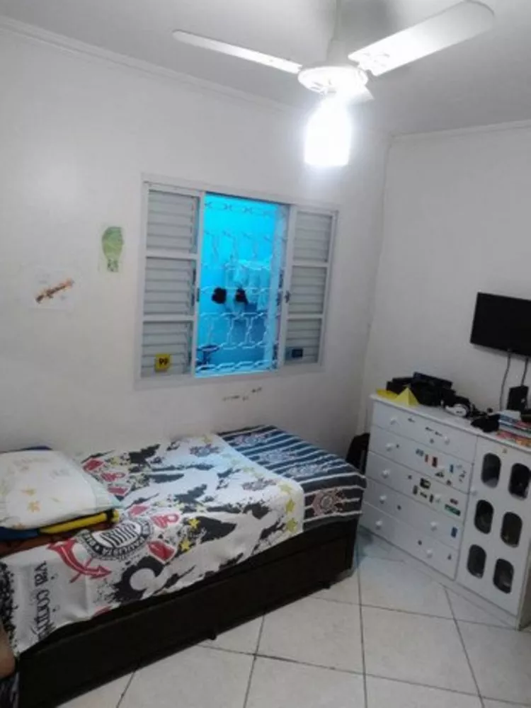 Casa, 4 quartos, 154 m² - Foto 1