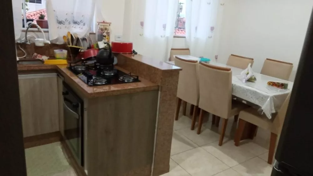 Sobrado à venda com 2 quartos, 157m² - Foto 4