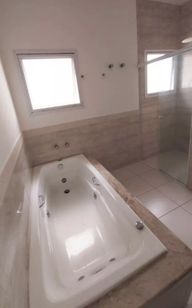 Casa, 4 quartos, 226 m² - Foto 4