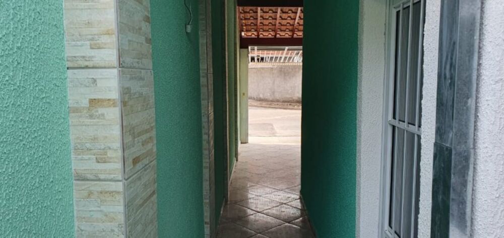 Casa à venda com 2 quartos, 66m² - Foto 2