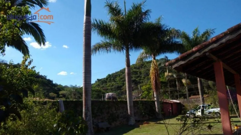 Sítio, 3 quartos, 2000 m² - Foto 2