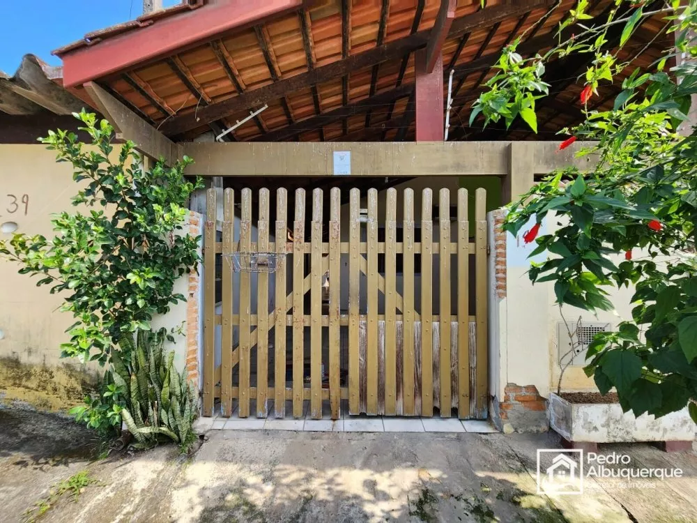 Casa, 2 quartos, 47 m² - Foto 1