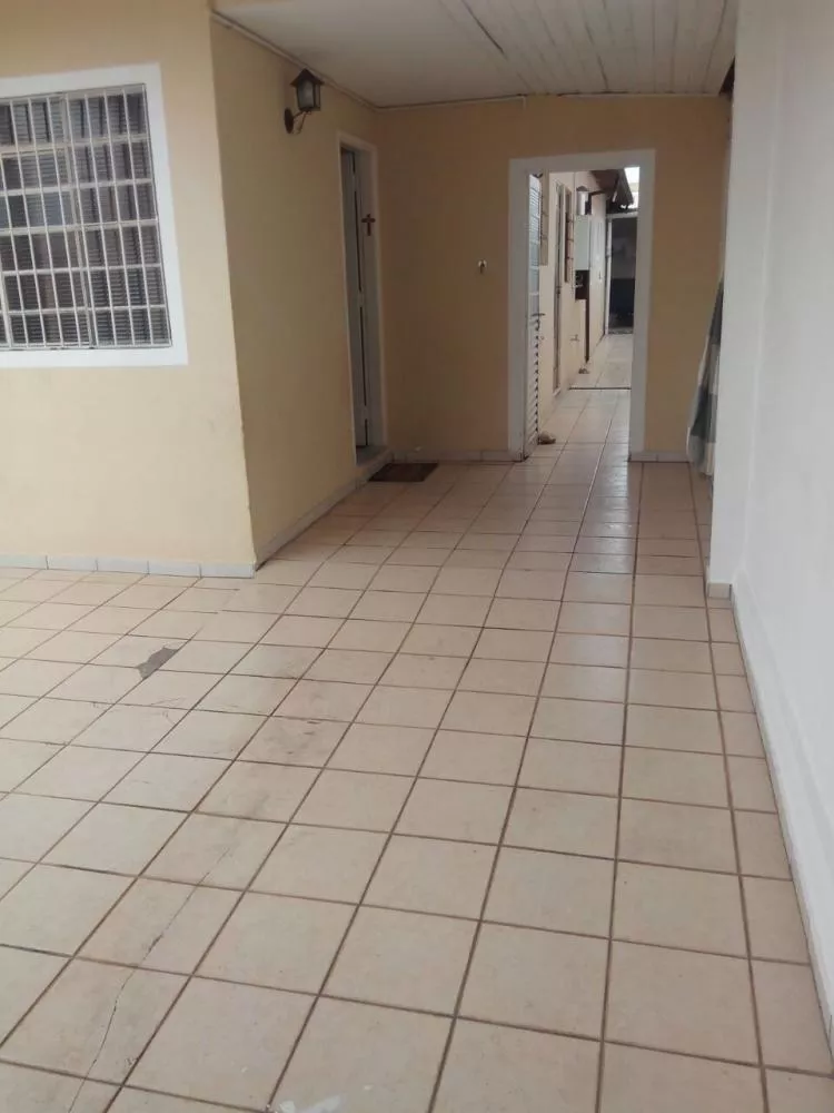 Casa, 3 quartos, 90 m² - Foto 1