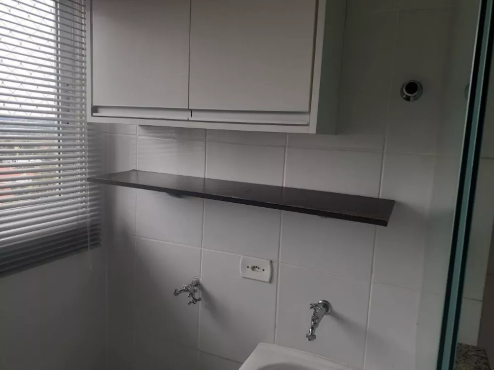 Apartamento à venda com 2 quartos, 61m² - Foto 2