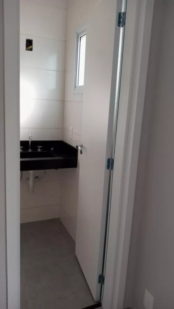 Casa à venda com 3 quartos, 156m² - Foto 4