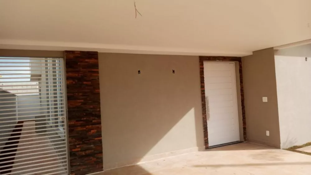 Casa à venda com 3 quartos, 156m² - Foto 2