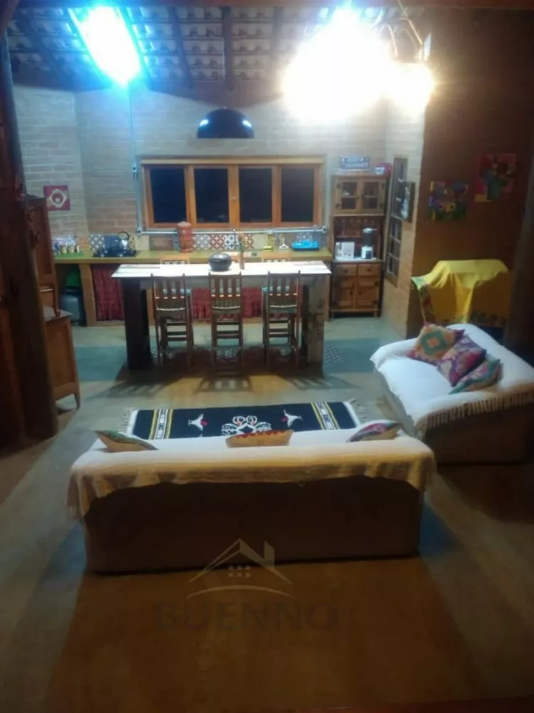 Chácara, 3 quartos, 645 m² - Foto 3