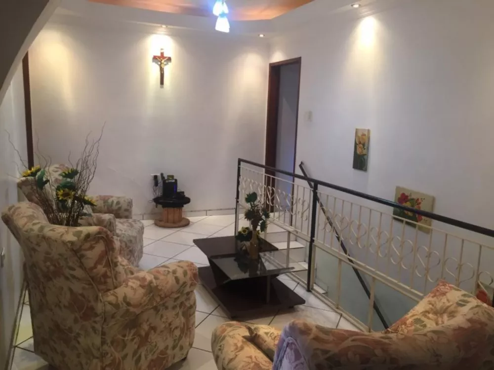 Sobrado, 3 quartos, 160 m² - Foto 2