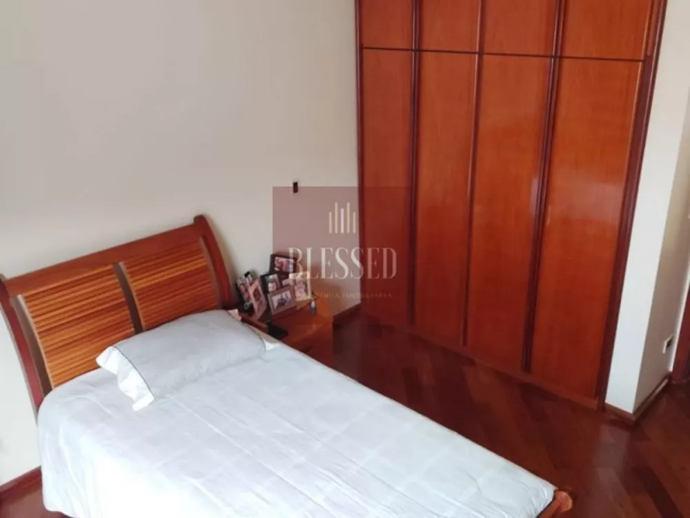 Casa, 4 quartos, 465 m² - Foto 1