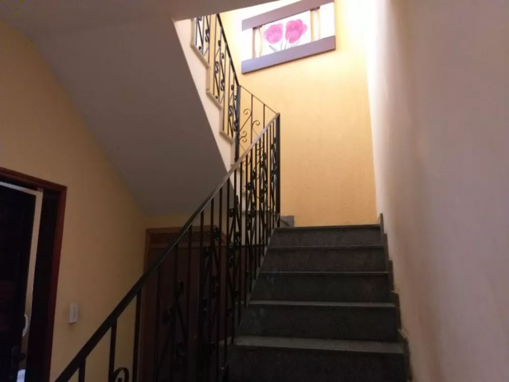 Sobrado, 5 quartos, 250 m² - Foto 4