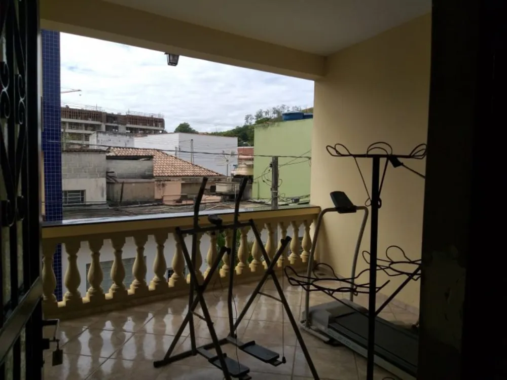 Sobrado, 5 quartos, 250 m² - Foto 2