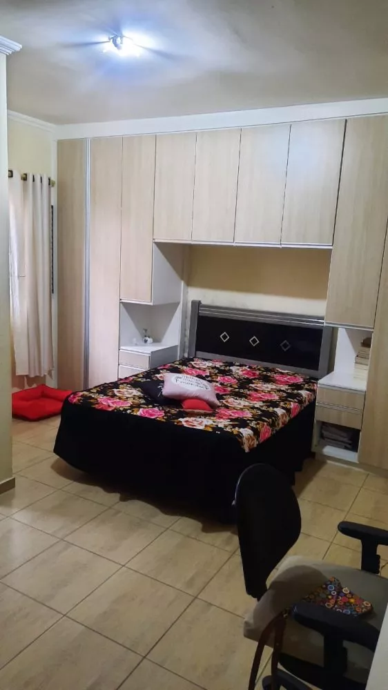 Casa, 3 quartos, 70 m² - Foto 1