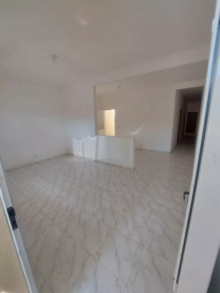 Casa, 3 quartos, 70 m² - Foto 1