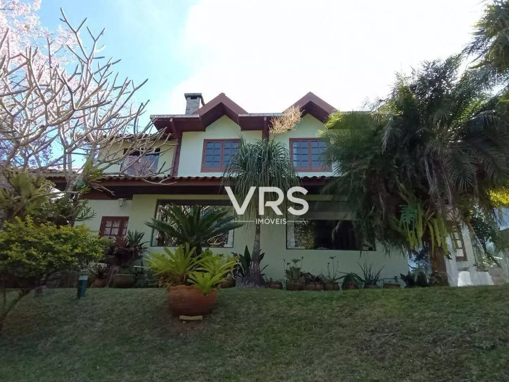 Casa de Condomínio à venda com 5 quartos, 260m² - Foto 5