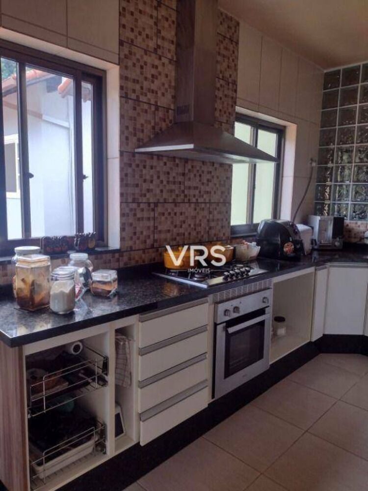 Casa, 3 quartos, 226 m² - Foto 99