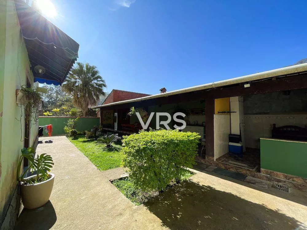 Casa, 3 quartos, 226 m² - Foto 32