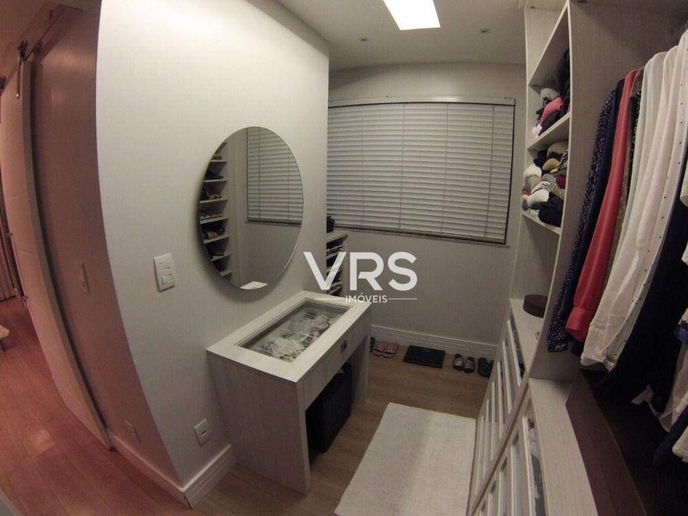 Apartamento à venda com 3 quartos, 154m² - Foto 11