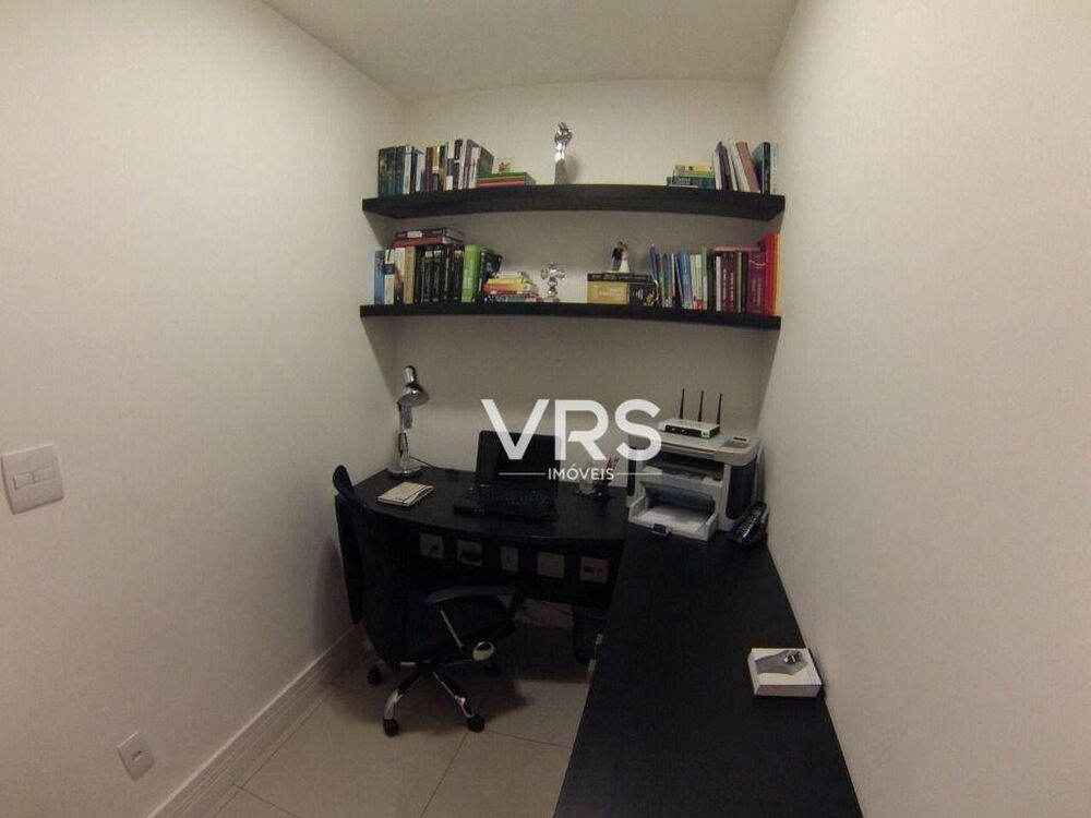 Apartamento à venda com 3 quartos, 154m² - Foto 8