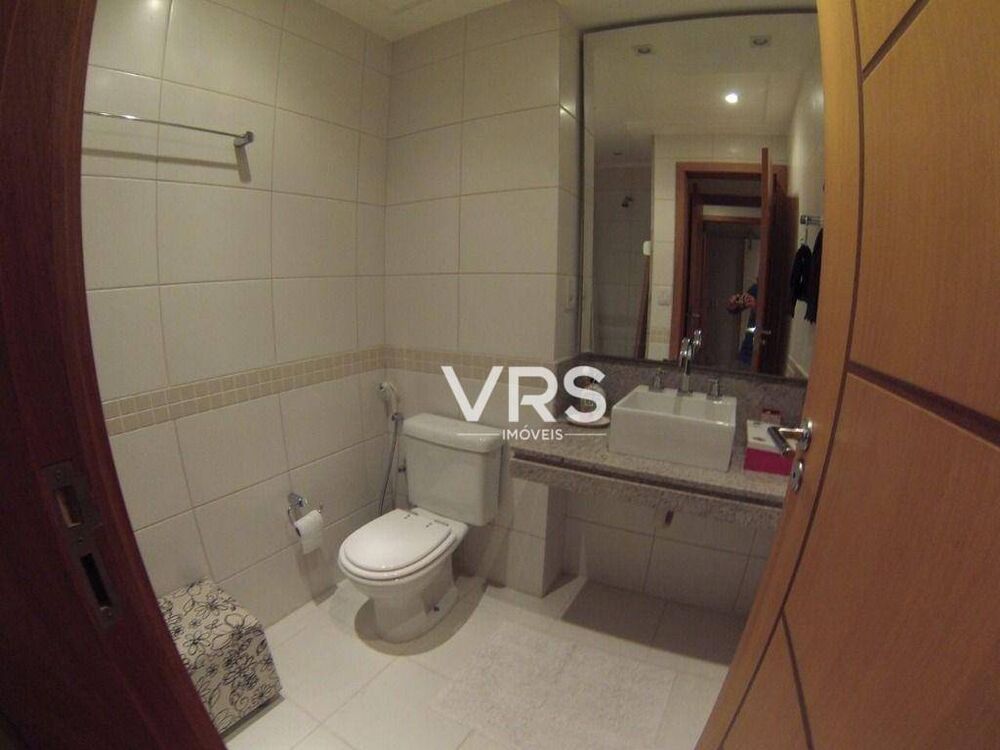 Apartamento à venda com 3 quartos, 154m² - Foto 10