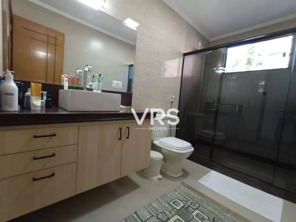 Casa, 4 quartos, 218 m² - Foto 21