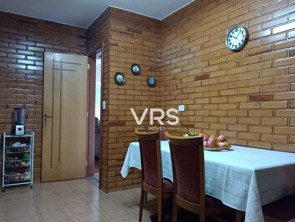 Casa, 4 quartos, 218 m² - Foto 31