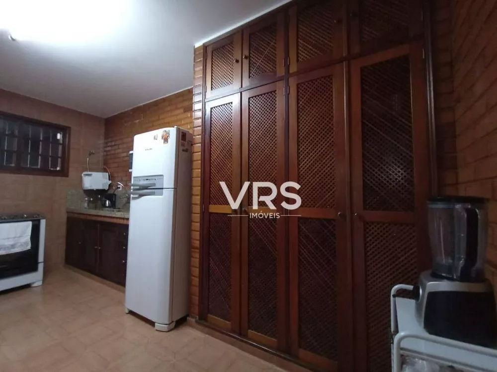 Casa, 4 quartos, 218 m² - Foto 33