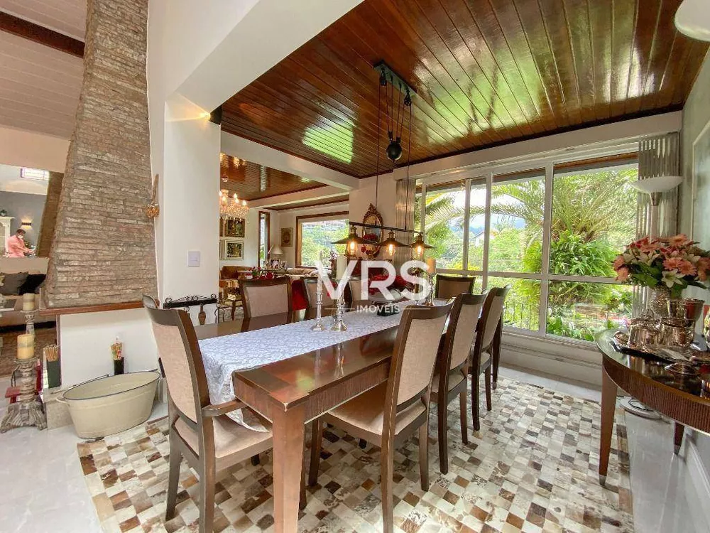 Casa, 4 quartos, 250 m² - Foto 12