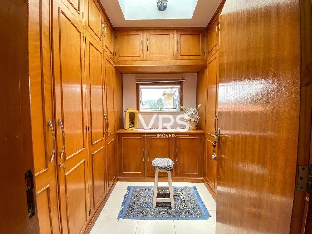 Casa, 4 quartos, 250 m² - Foto 29