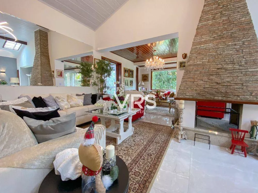 Casa, 4 quartos, 250 m² - Foto 9