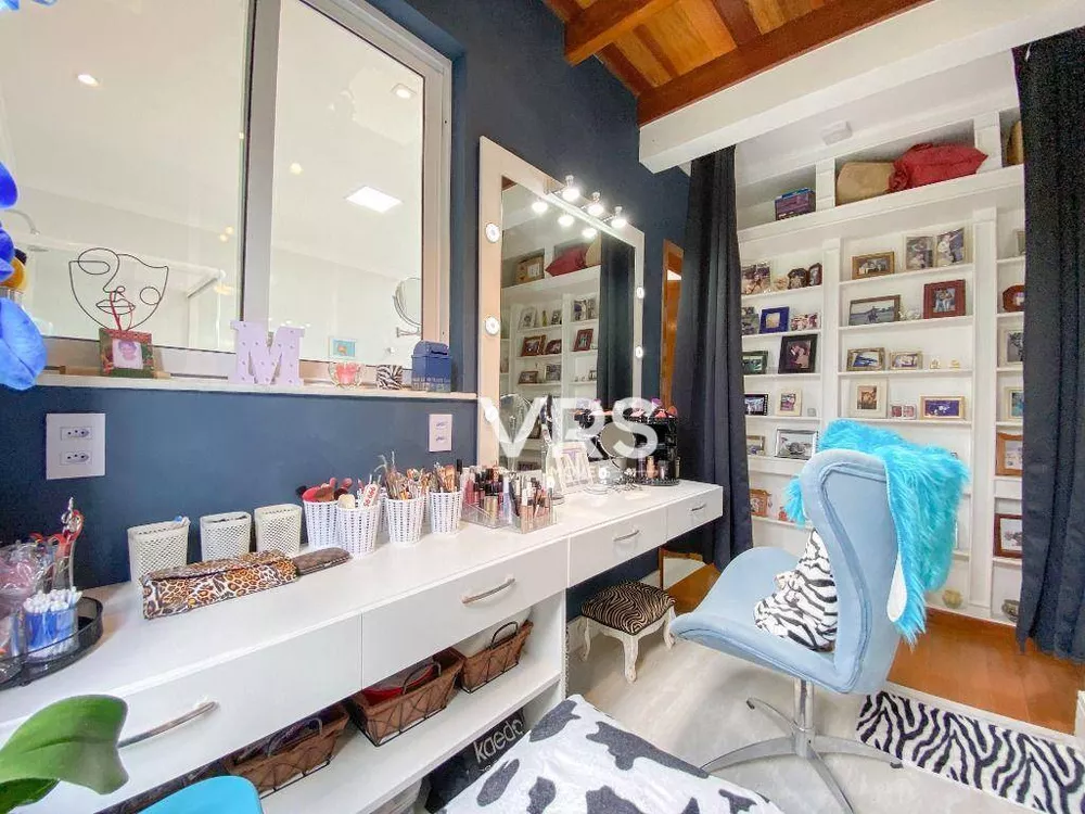 Casa, 4 quartos, 250 m² - Foto 38