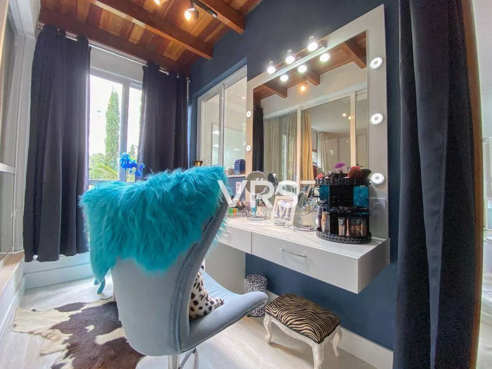 Casa, 4 quartos, 250 m² - Foto 37