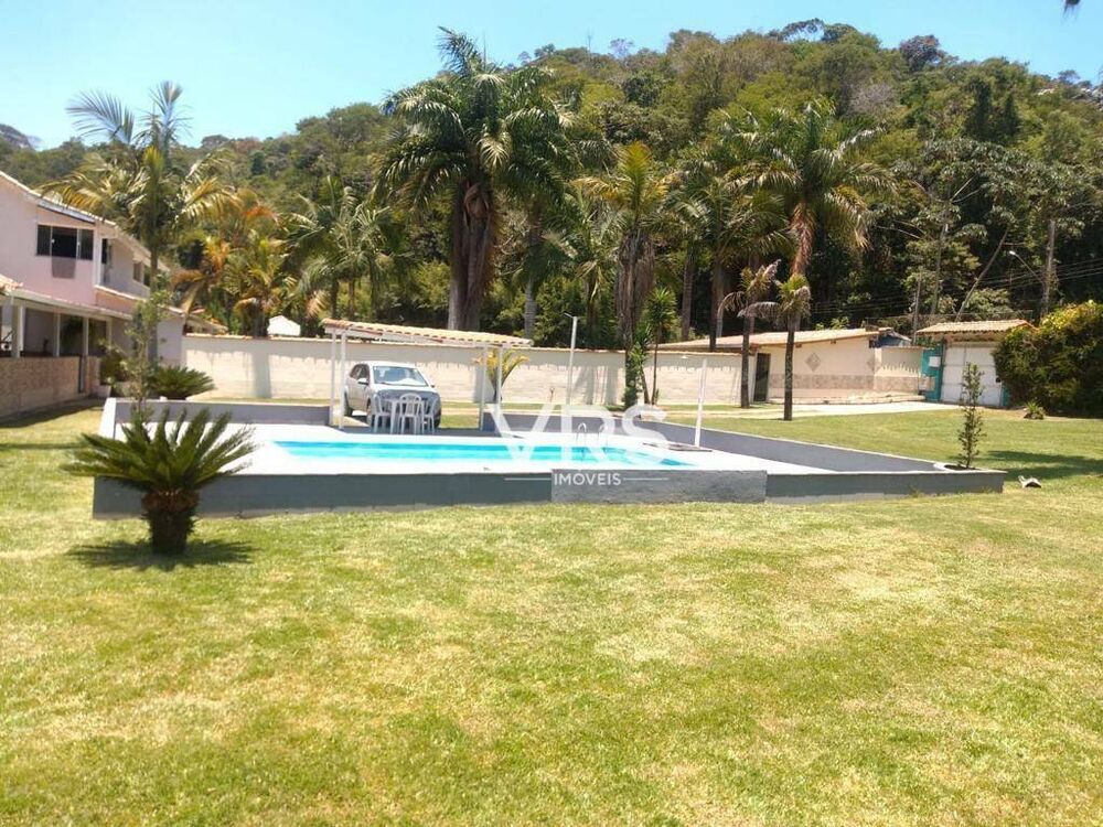 Casa, 4 quartos, 190 m² - Foto 1