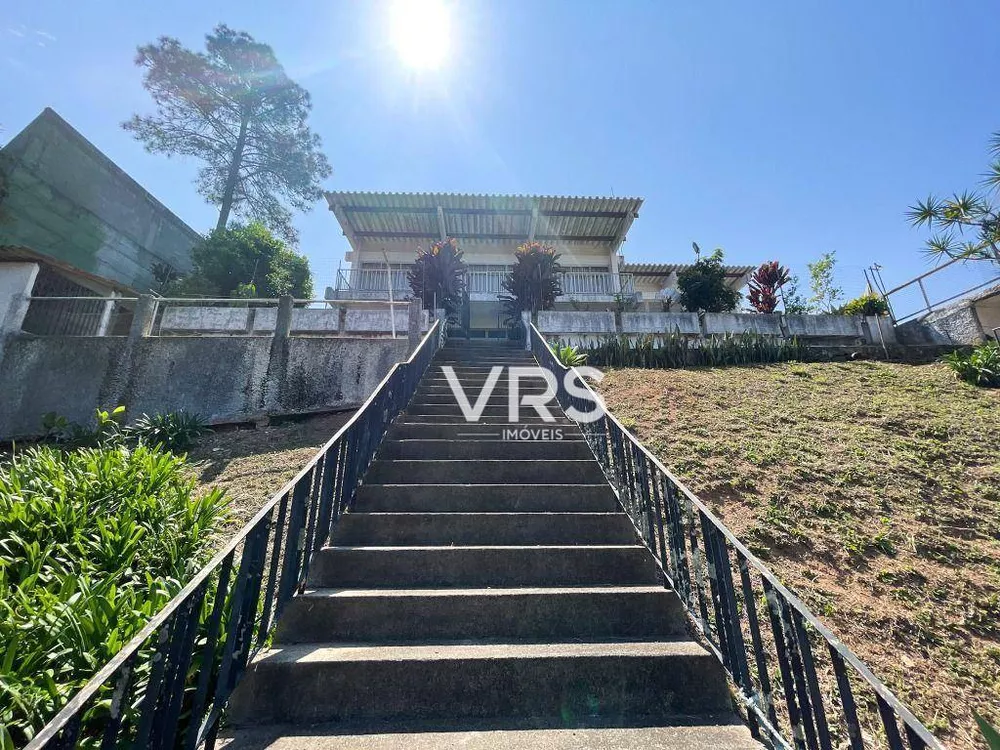 Casa, 4 quartos, 430 m² - Foto 1